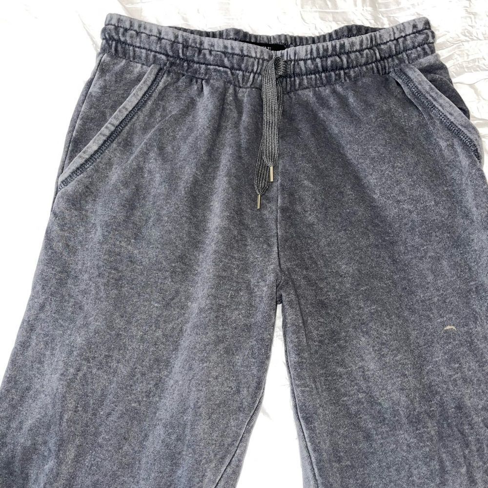 Grey Sweatpants - Picture 3 of 3